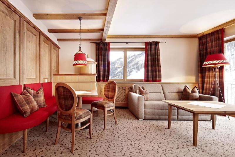 Hotel Berghof Crystal Spa & Sports Tux Exterior foto